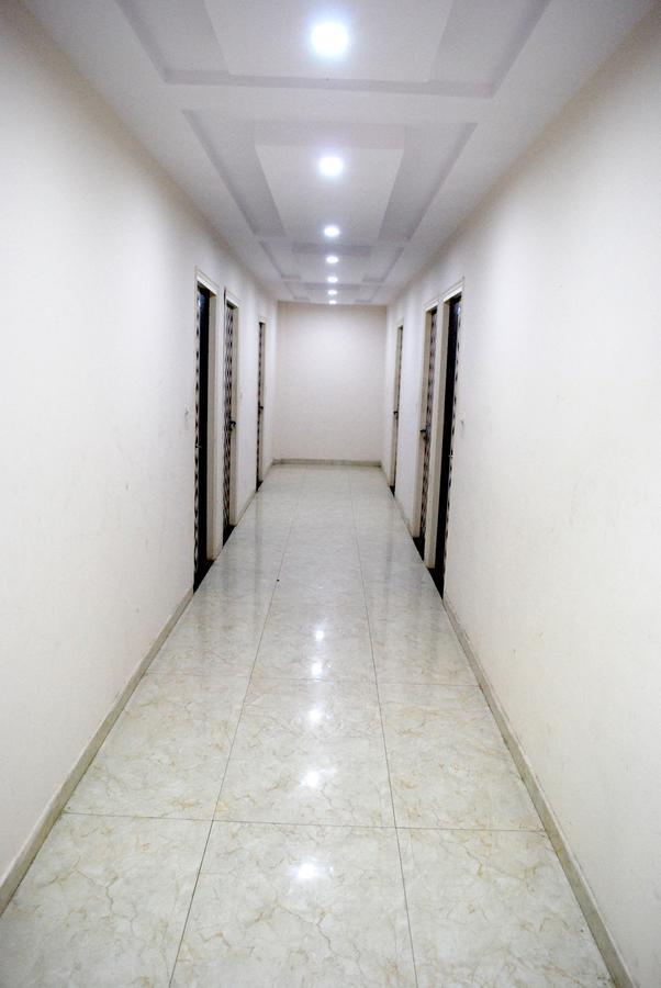 Hotel Harish Palace 2*